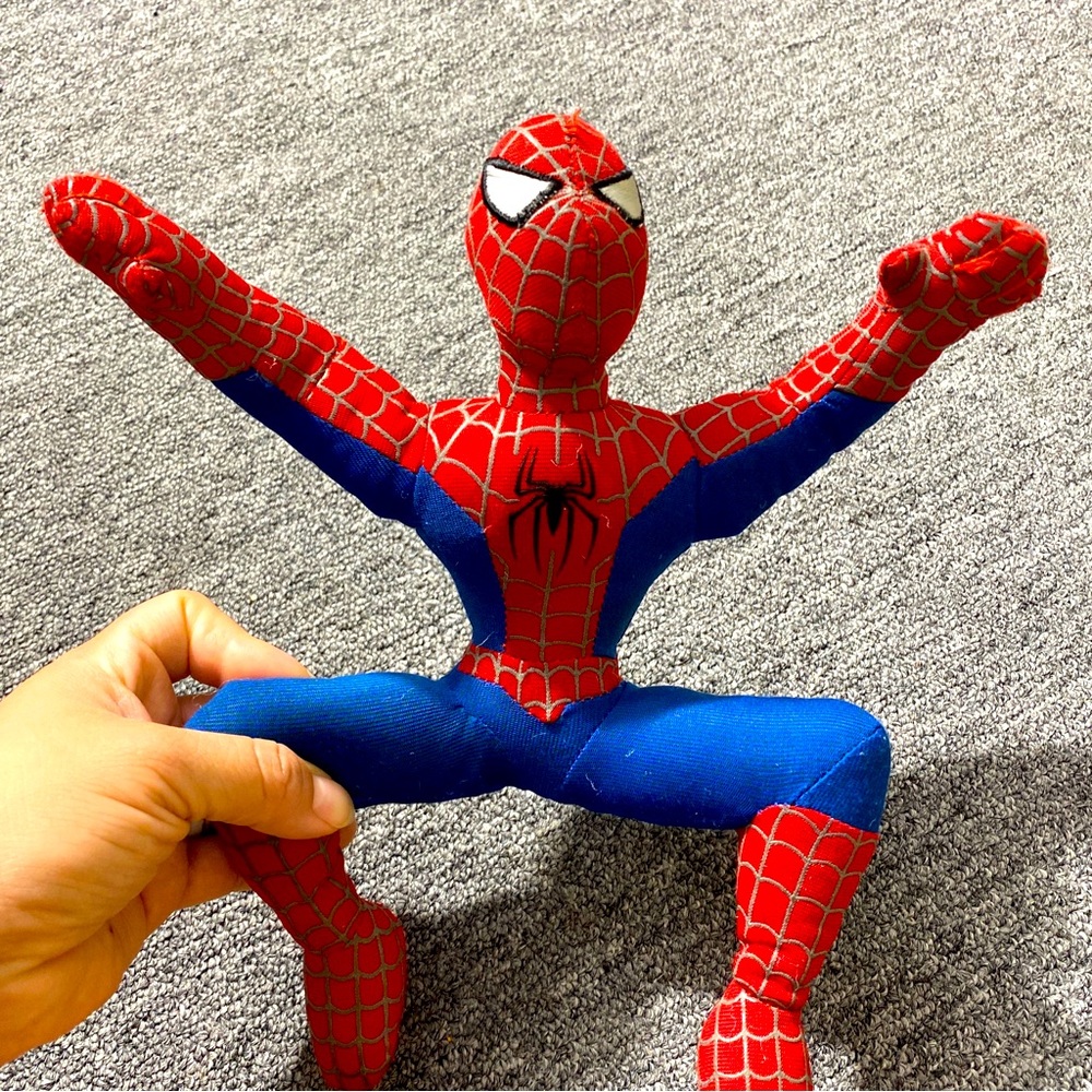 Vintage 2004 Spider-Man 2 Movie Tobey Maguire Spider-Man Plush Doll 11”